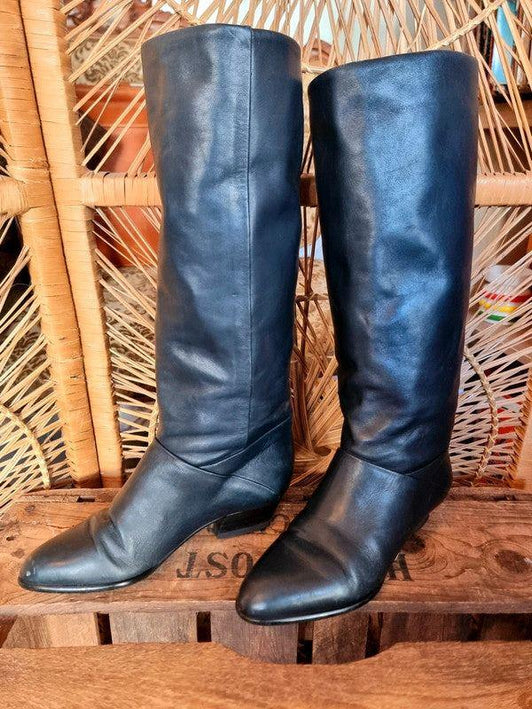 Vintage Lavorazione Boots - Yatva