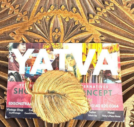 Vintage Leaf Brooch - Yatva