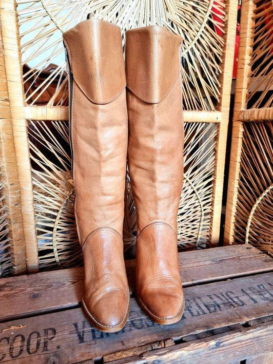 Vintage Leather 80s Anita Boots - Yatva