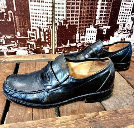 Vintage Leather 80's Slip On Shoes - Yatva
