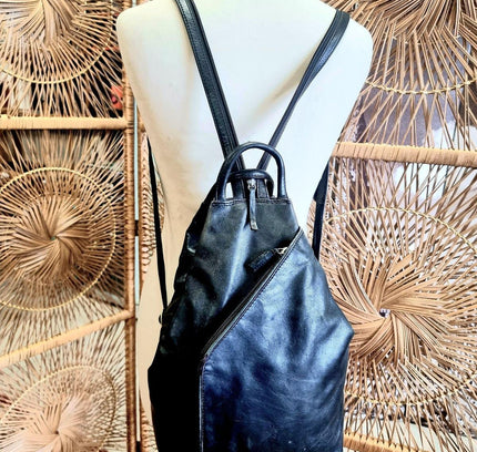 Vintage Leather Backpack - Yatva