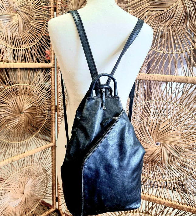 Vintage Leather Backpack - Yatva