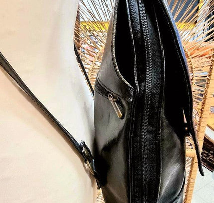 Vintage Leather Backpack - Yatva