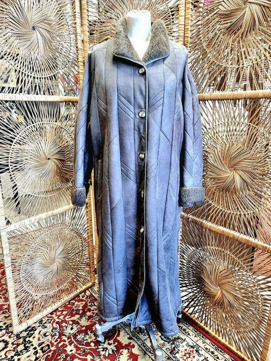 Vintage Leather Coat - Yatva