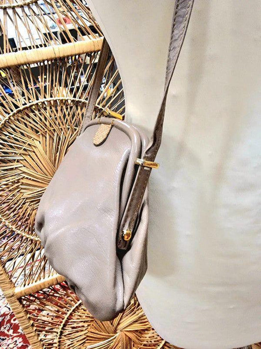Vintage Leather Shoulder Bag - Yatva