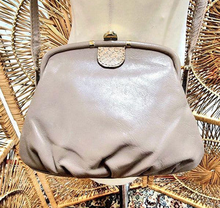 Vintage Leather Shoulder Bag - Yatva