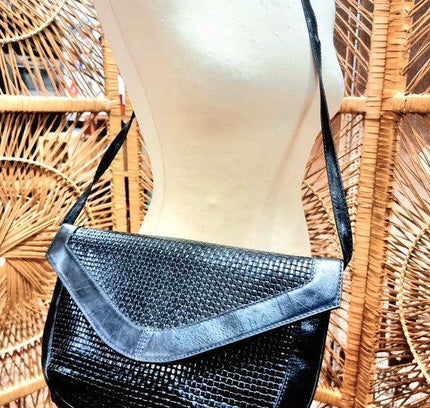 Vintage Leather Shoulder / Clutch Bag - Yatva