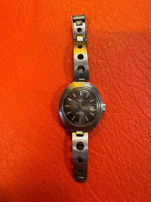 Vintage Lincoln Watch - Yatva