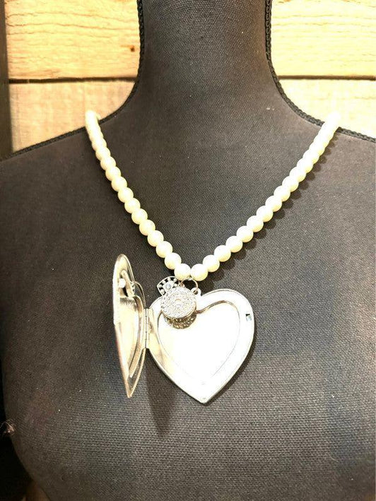 Vintage Locket Necklace - Yatva