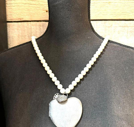 Vintage Locket Necklace - Yatva