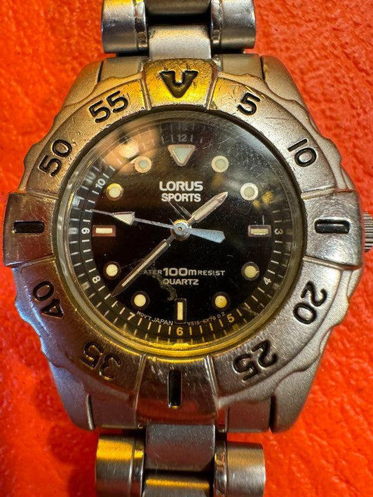 Vintage Lorus Sports Watch - Yatva