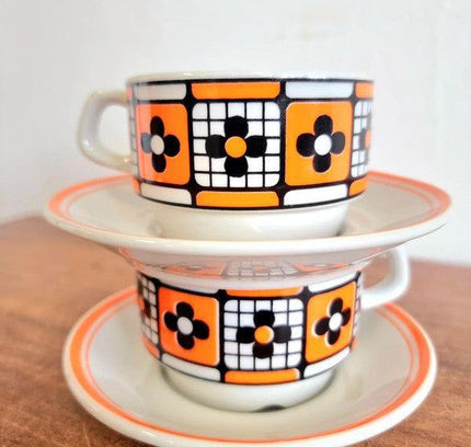 Vintage Lubiana Tea Cups with Saucers x2 - Yatva