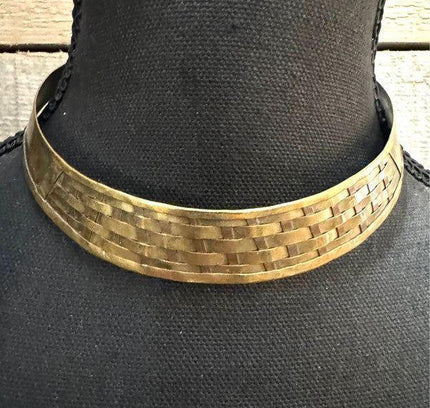 Vintage Metal Choker - Yatva