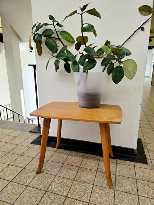 Vintage Mid-Century Modern Side Table – Scandinavian