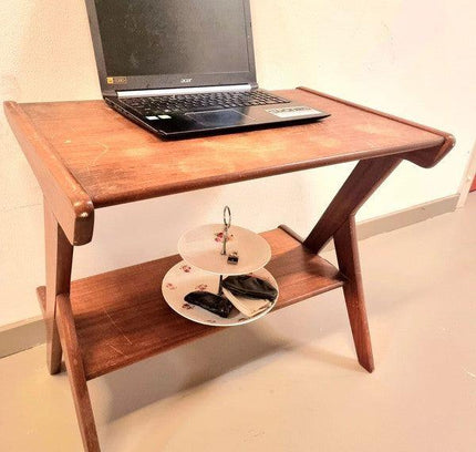 Vintage Mid century Side Table - Yatva