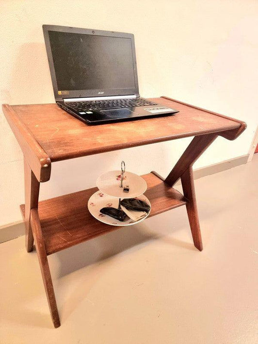 Vintage Mid century Side Table - Yatva