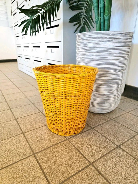 Vintage Mid - Century Woven Plastic Waste Basket - Yatva