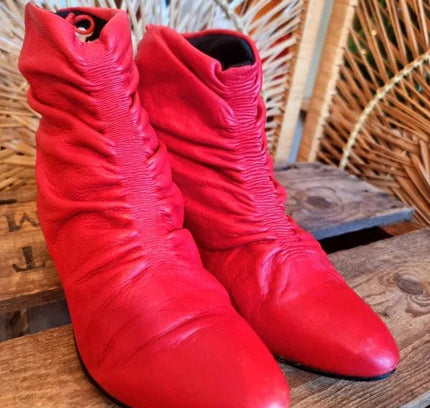 Vintage Millbrooks Ankle Boots - Yatva