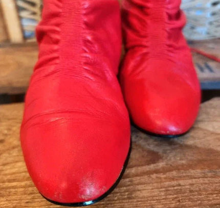Vintage Millbrooks Ankle Boots - Yatva