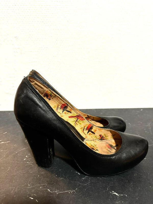 Vintage Miss L Fire Shoes - Yatva