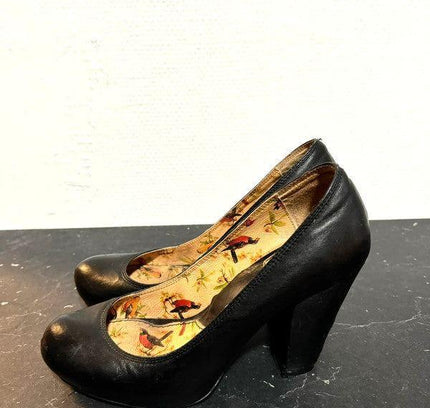Vintage Miss L Fire Shoes - Yatva