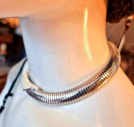 Vintage Monet Signed Chocker Necklace - Yatva