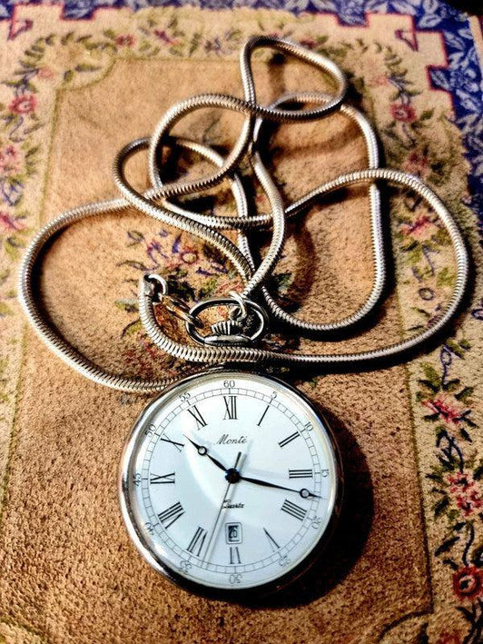Vintage Monté Quartz Pocket Watch - Yatva