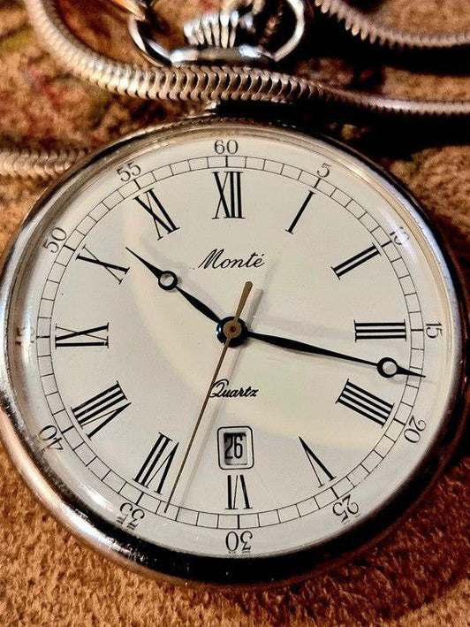 Vintage Monté Quartz Pocket Watch - Yatva