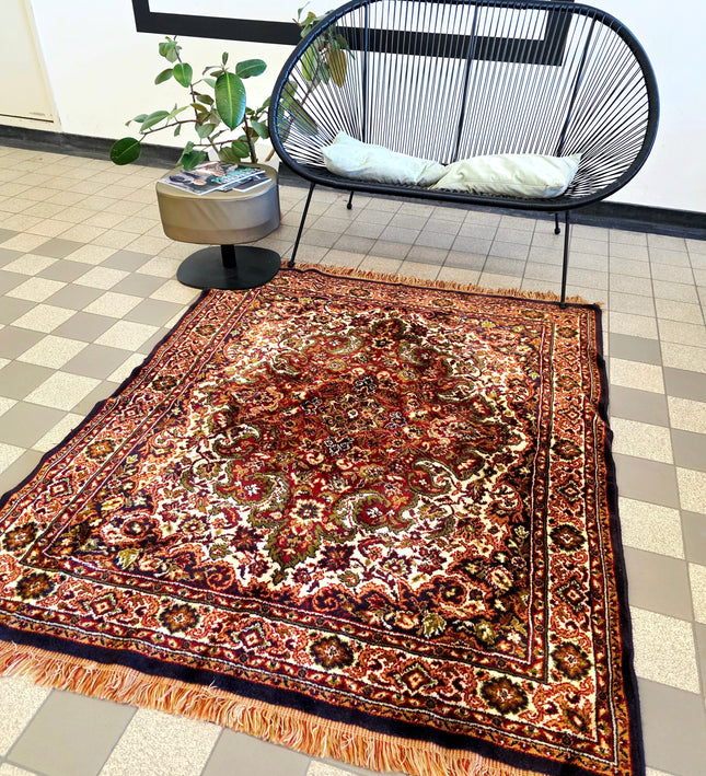 Vintage Museum Shelly Transitional Rust Medallion Area Rug – 135cm x 175cm - Yatva