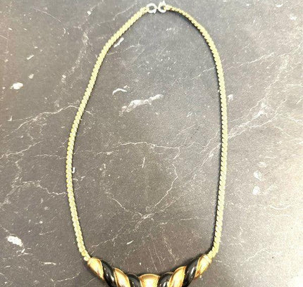 Vintage Necklace - Yatva