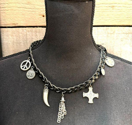 Vintage Necklace - Yatva