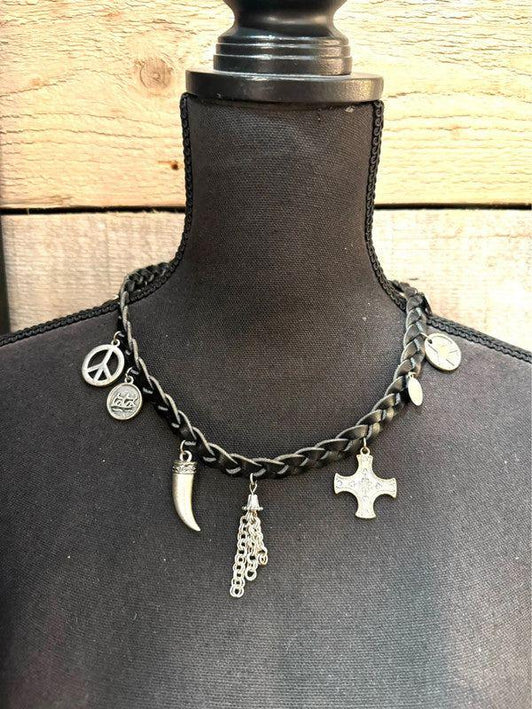 Vintage Necklace - Yatva
