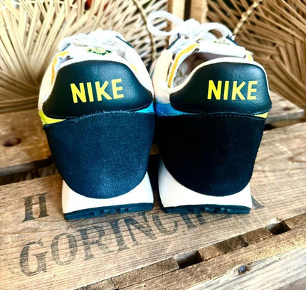 Vintage Nike Air Tailwind 79 Sneakers Trainers - Yatva