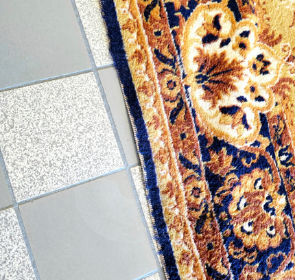 Vintage Oriental Medallion Area Rug - Mustard Gold & Navy Blue (202 x 280 cm) - Yatva