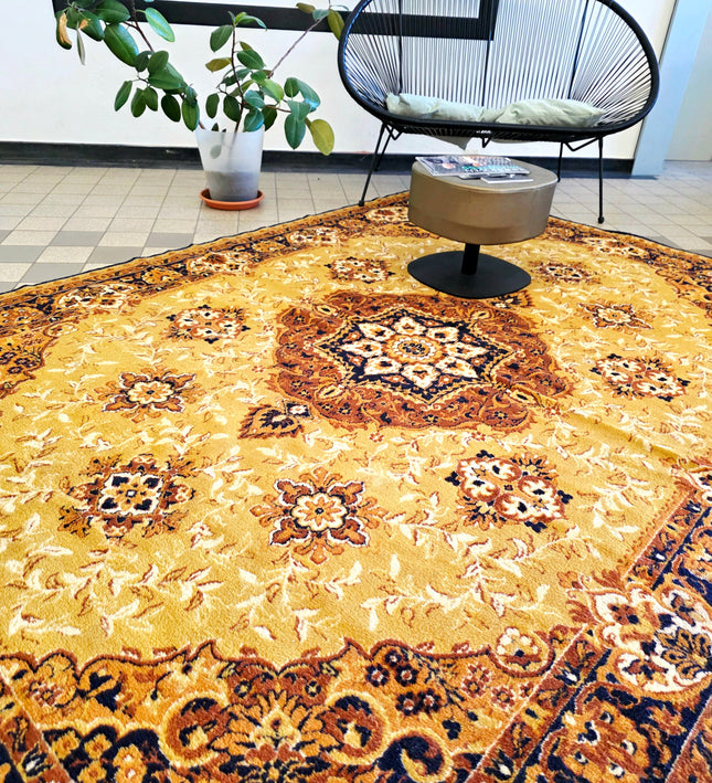 Vintage Oriental Medallion Area Rug - Mustard Gold & Navy Blue (202 x 280 cm) - Yatva