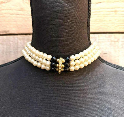 Vintage Pearl Necklace - Yatva