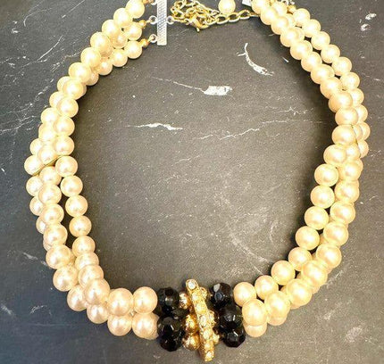 Vintage Pearl Necklace - Yatva