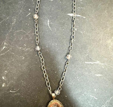Vintage pendant Necklace - Yatva