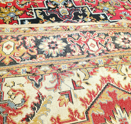 Vintage Persian-Style Red Medallion Area Rug (200x280 cm) - Yatva