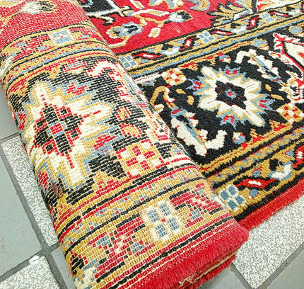 Vintage Persian-Style Red Medallion Area Rug (200x280 cm) - Yatva