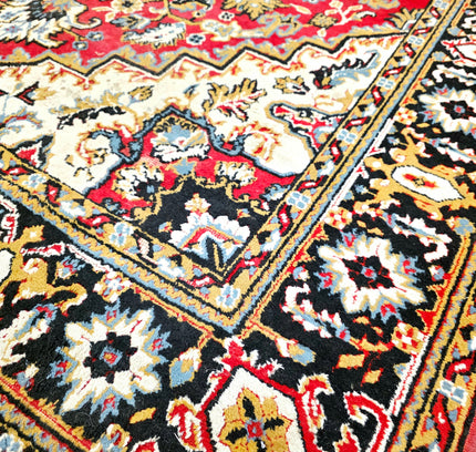 Vintage Persian-Style Red Medallion Area Rug (200x280 cm) - Yatva