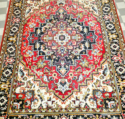 Vintage Persian-Style Red Medallion Area Rug (200x280 cm) - Yatva