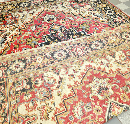 Vintage Persian-Style Red Medallion Area Rug (200x280 cm) - Yatva