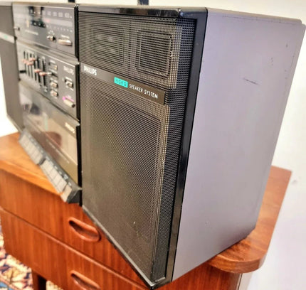 Vintage Philips Stereo Radio Cassette Boombox - Yatva