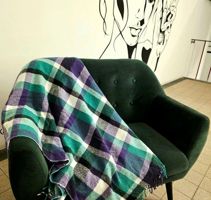 Vintage Plaid Throw Blanket - Yatva