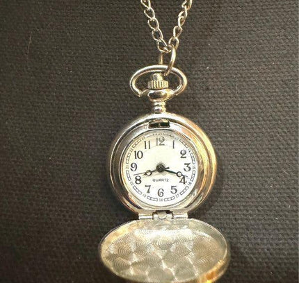 Vintage Pocket Watch Necklace - Yatva