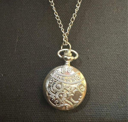 Vintage Pocket Watch Necklace - Yatva