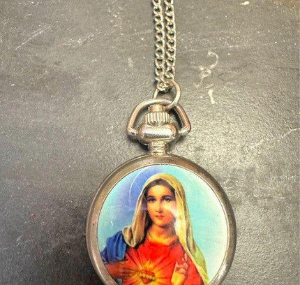 Vintage Pocket Watch Necklace - Yatva