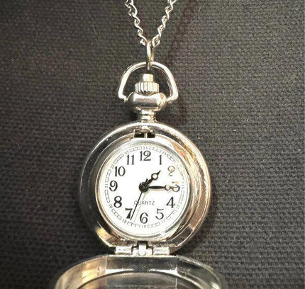 Vintage Pocket Watch Necklace - Yatva