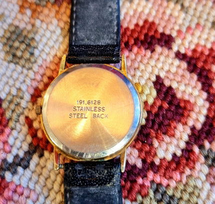 Vintage Pontiac Quartz Watch - Yatva
